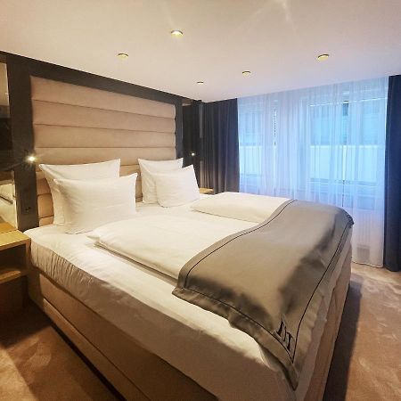 Dormero Hotel Ройтлинген Экстерьер фото