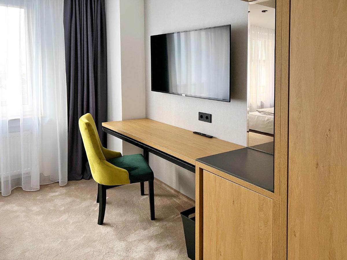 Dormero Hotel Ройтлинген Экстерьер фото